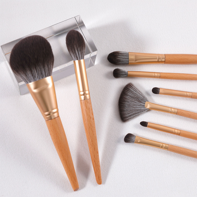 Customized Makeup Brush Set 9pcs Soft Corn Silk Wooden Handle Beauty Tools Foundation Concealer Eyes